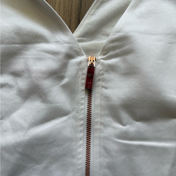 Ted Baker Daynaa Bow Shoulder Embroidered Top - Picture 5 of 6